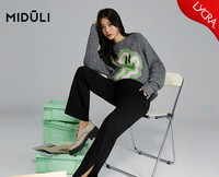 Női fekete kismamanadrág hasítékkal