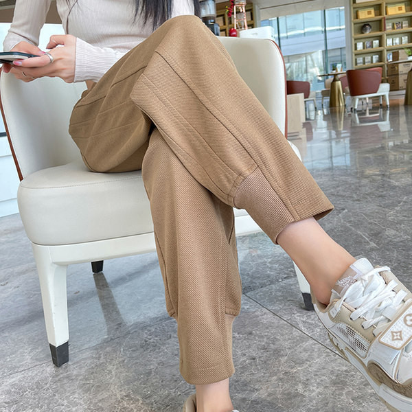 Sportnadrág terhes nők számára