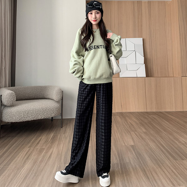 Hosszú kismamanadrág magas derékkal és zsebekkel