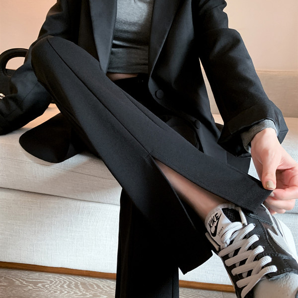 Elegantsed kõrge vöökohaga lõhikuga rasedapüksid naistele