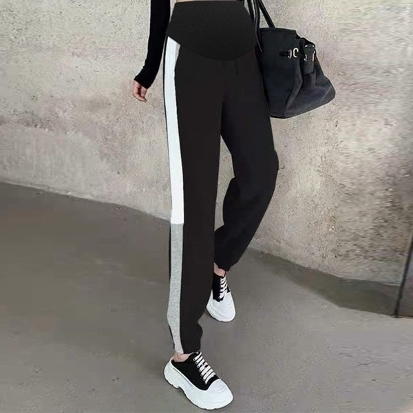 Női sportnadrág magas derékkal és zsebekkel terhes nők számára