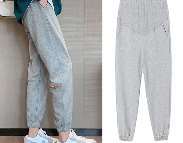 Tavaszi sportnadrág terhes nőknek gumírozott szárral és zsebekkel