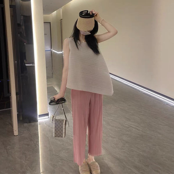 Női kismamanadrág különböző színekben