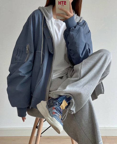 Női őszi kabát kapucnival - retro modell