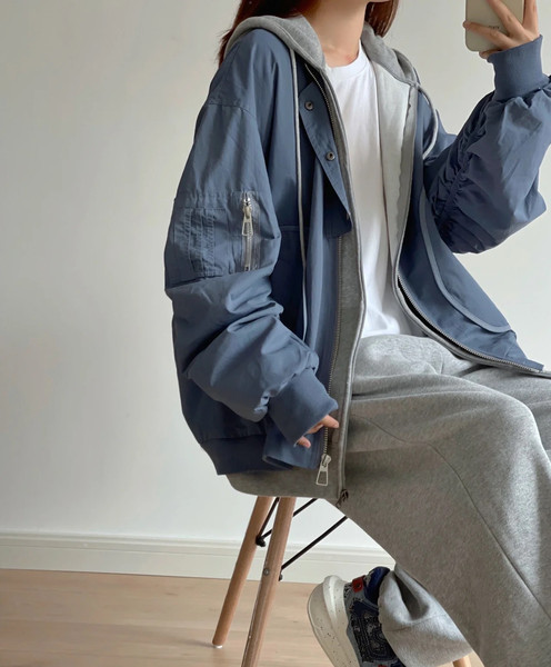 Női őszi kabát kapucnival - retro modell