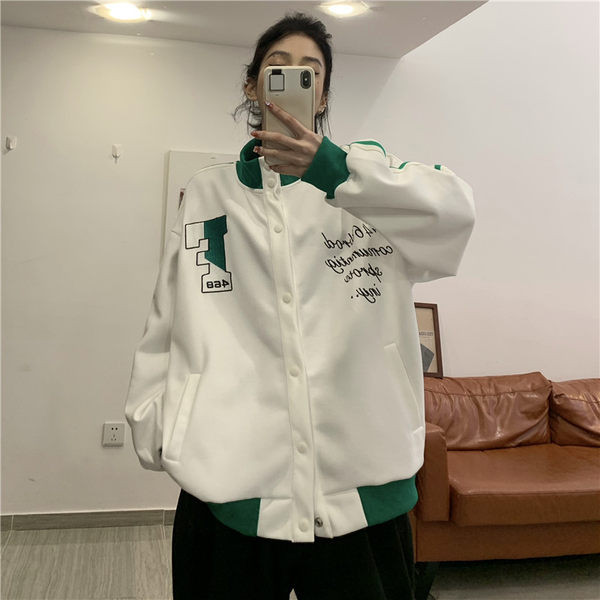 Дамско есенно яке в два цвята - спортен модел