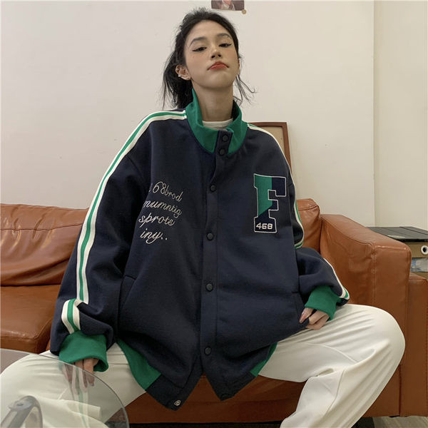 Дамско есенно яке в два цвята - спортен модел