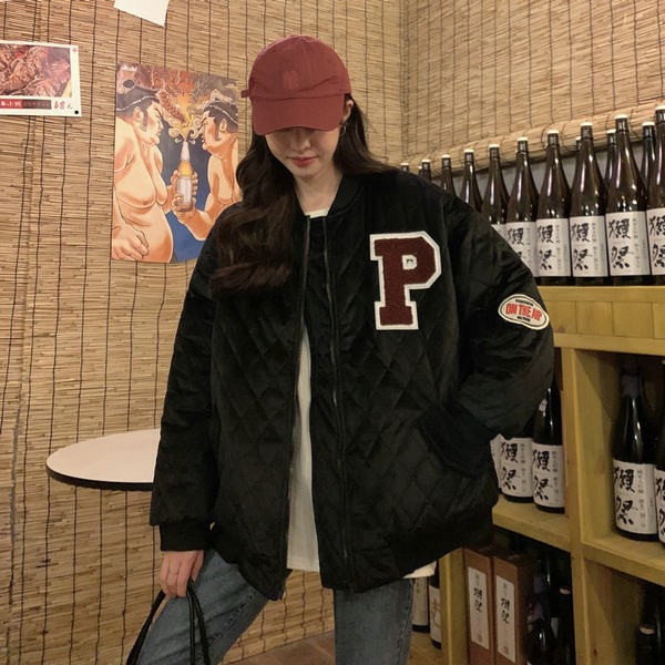 Női őszi kabát bő mintával - cipzárral