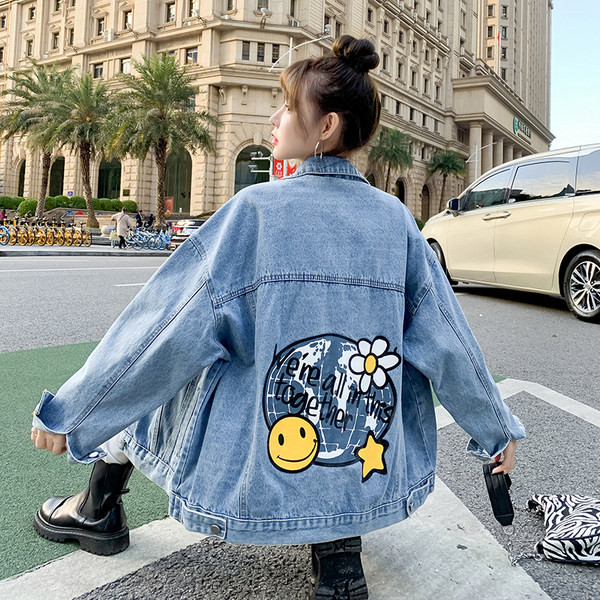 Női farmerdzseki őszi napokra