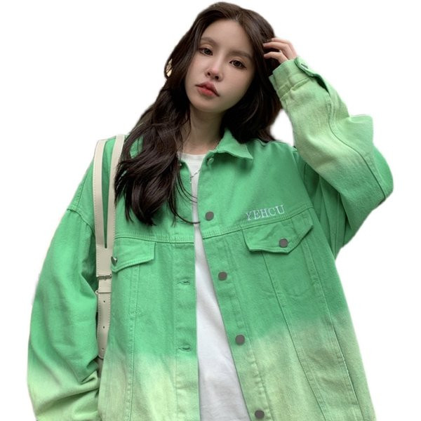 Jesenska zelena ženska jakna na gumbe