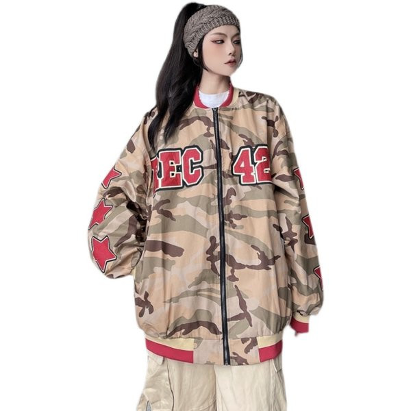 Спортно дамско яке с цип и джоб