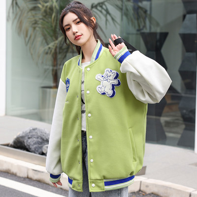 Есенно бейзболно яке - свободен модел с копчета