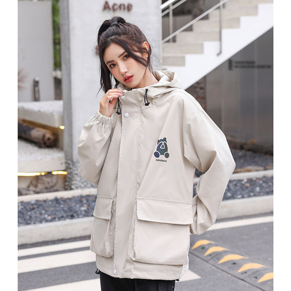 Sportos őszi női kabát cipzárral