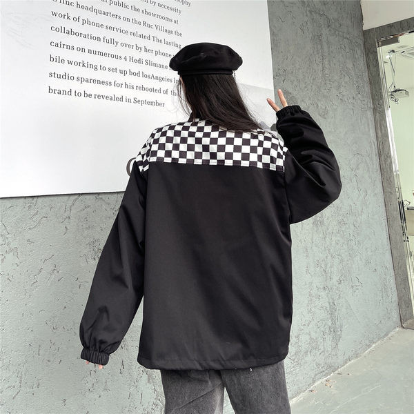 Őszi női kabát bő mintával - cipzárral