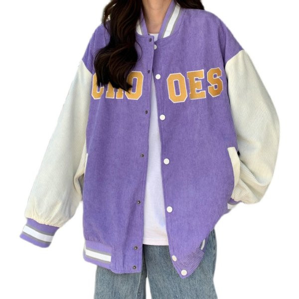 Sportos őszi kabát gombokkal