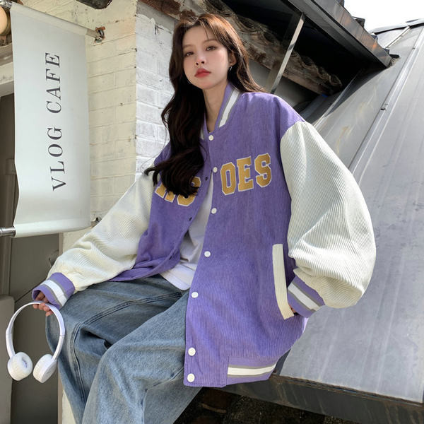 Sportos őszi kabát gombokkal