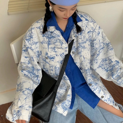 Ženska traper jakna s kragnom i gumbima