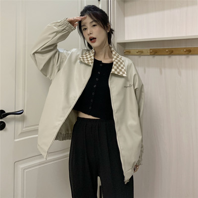 Női őszi kabát - bő, cipzáras modell