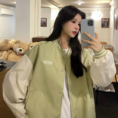 Női sportdzseki két színben