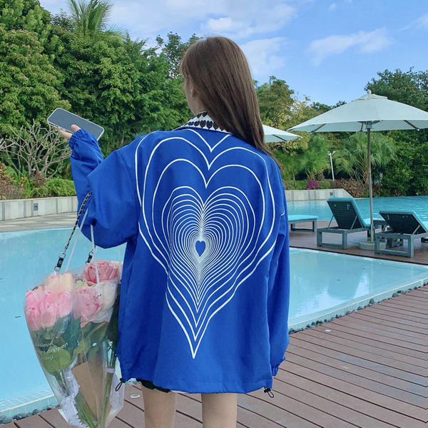 Női őszi kabát bő mintával - sportos