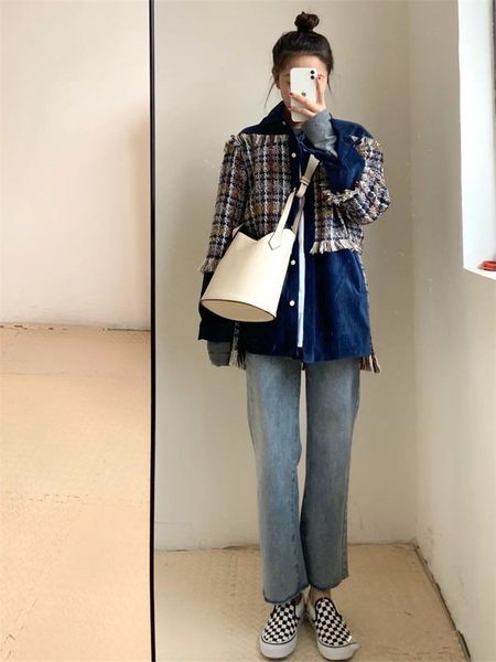 Női őszi farmerdzseki gombokkal