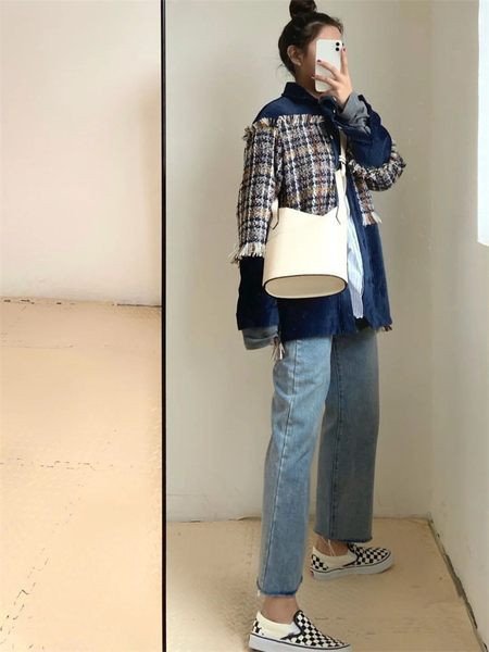 Női őszi farmerdzseki gombokkal