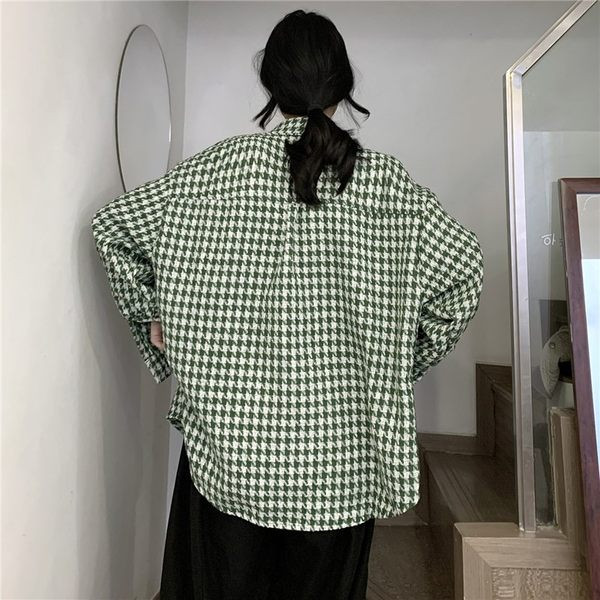 Ležerna ženska košulja tipa sako