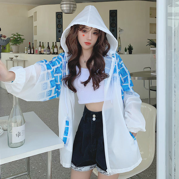 Színes női kabát könnyű anyagból