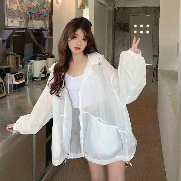 Есенно дамско яке от  лека материя