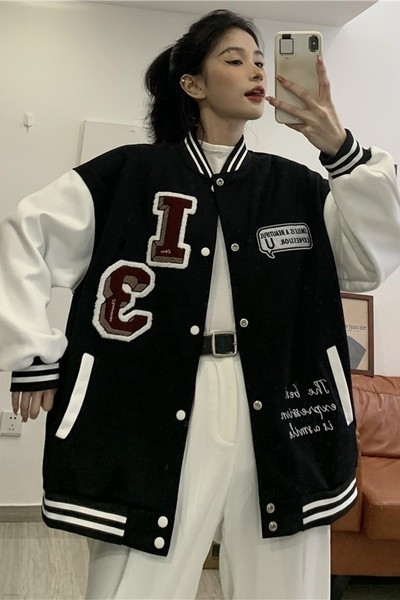 Női őszi kabát gombokkal - sport stílusú