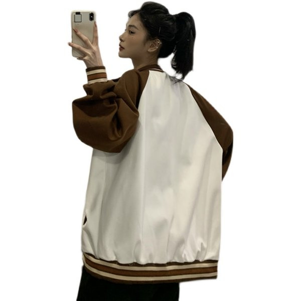 Široki model ženske jesenske jakne