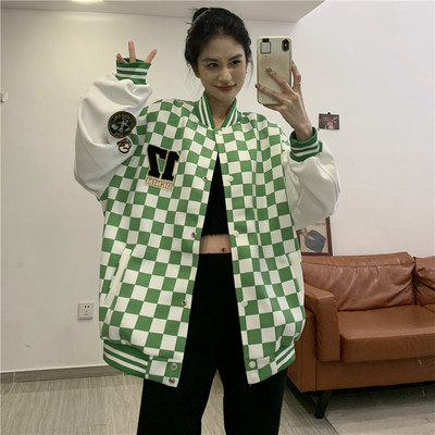 Női őszi kabát - gombos rögzítéssel