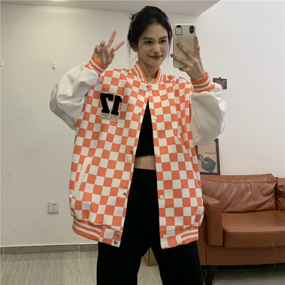 Női őszi kabát - gombos rögzítéssel