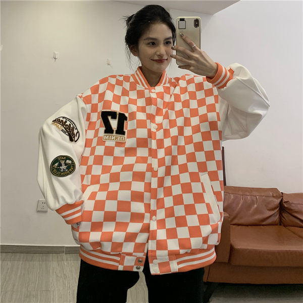 Női őszi kabát - gombos rögzítéssel