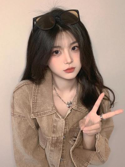 Női őszi kabát barna színben