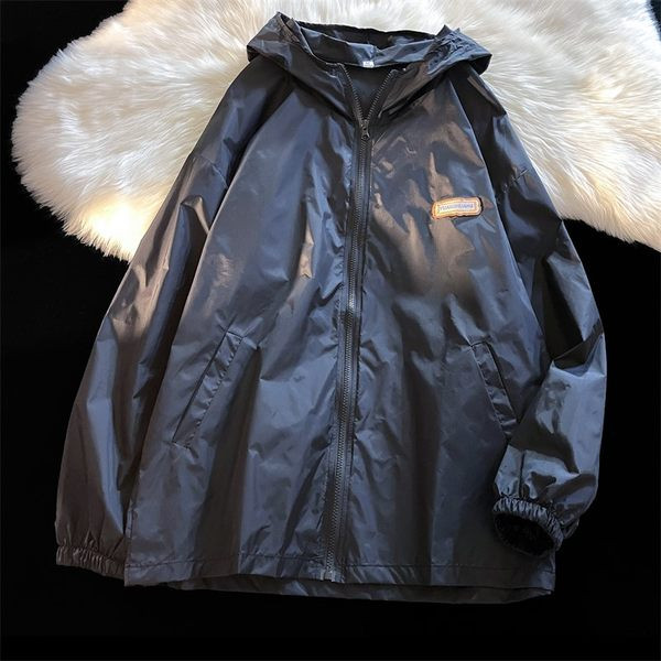 Дамско есенно яке - с качулка и UV защита