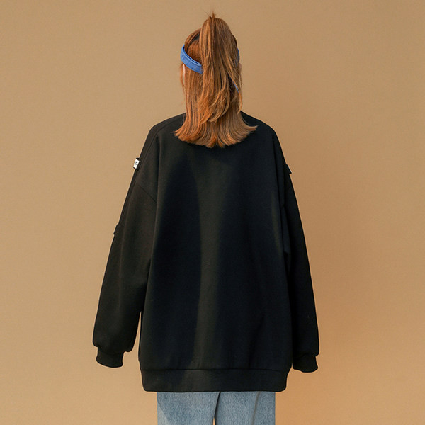 Széles modell őszi kabát, széles ujjakkal