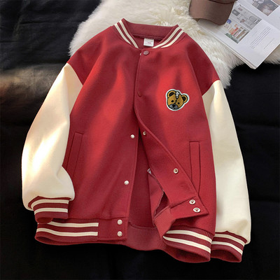 Női őszi kabát medvével