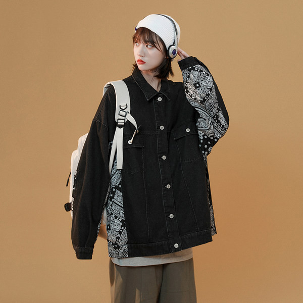 Φαρδύ μοντέλο φθινοπωρινό μπουφάν