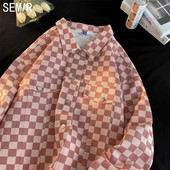 Ženska jesenja jakna - karo uzorak