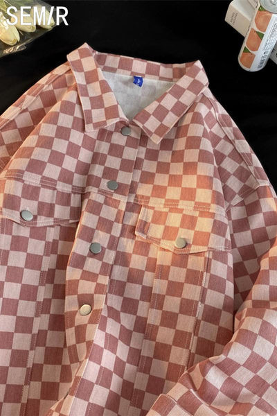 Ženska jesenja jakna - karo uzorak