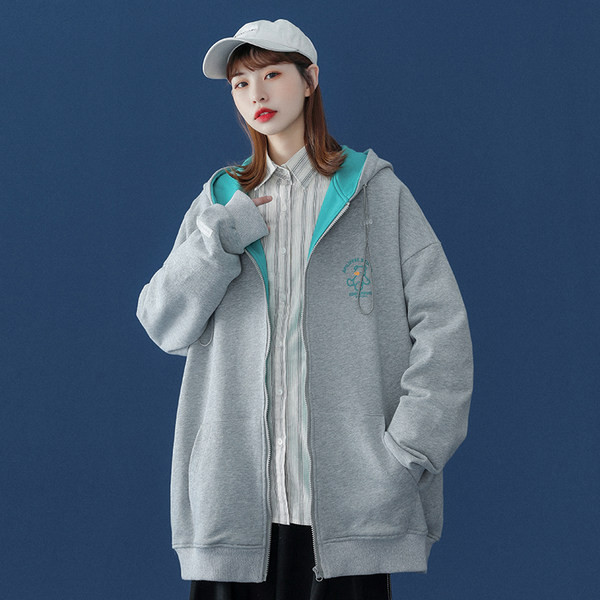 Cipzáras kapucnis női alkalmi dzseki