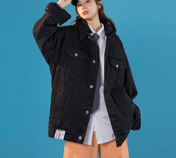 Farmer kabát őszi napokra, gombokkal és zsebbel