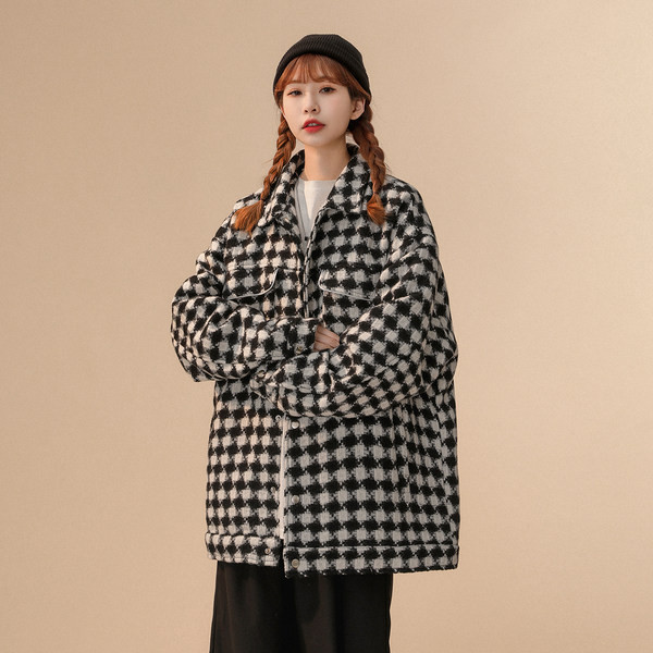 Kockás női kabát típusú ing különböző színekben