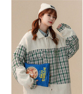 Naiste sügisjope - avar nööpidega mudel