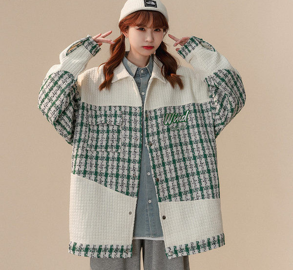 Naiste sügisjope - avar nööpidega mudel