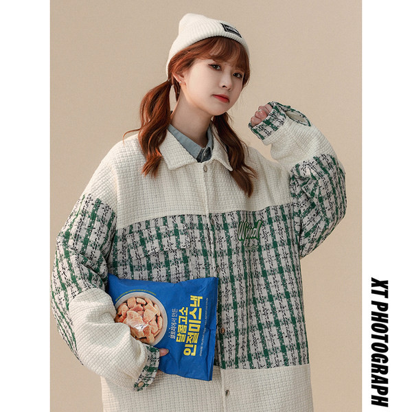 Naiste sügisjope - avar nööpidega mudel