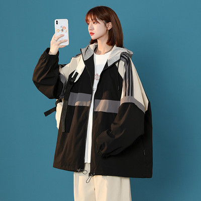 Ženska jesenja jakna - s kapuljačom i patentnim zatvaračem