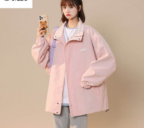 Őszi női kabát cipzárral - tiszta modell