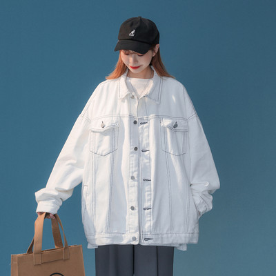 Női farmerdzseki különböző színekben